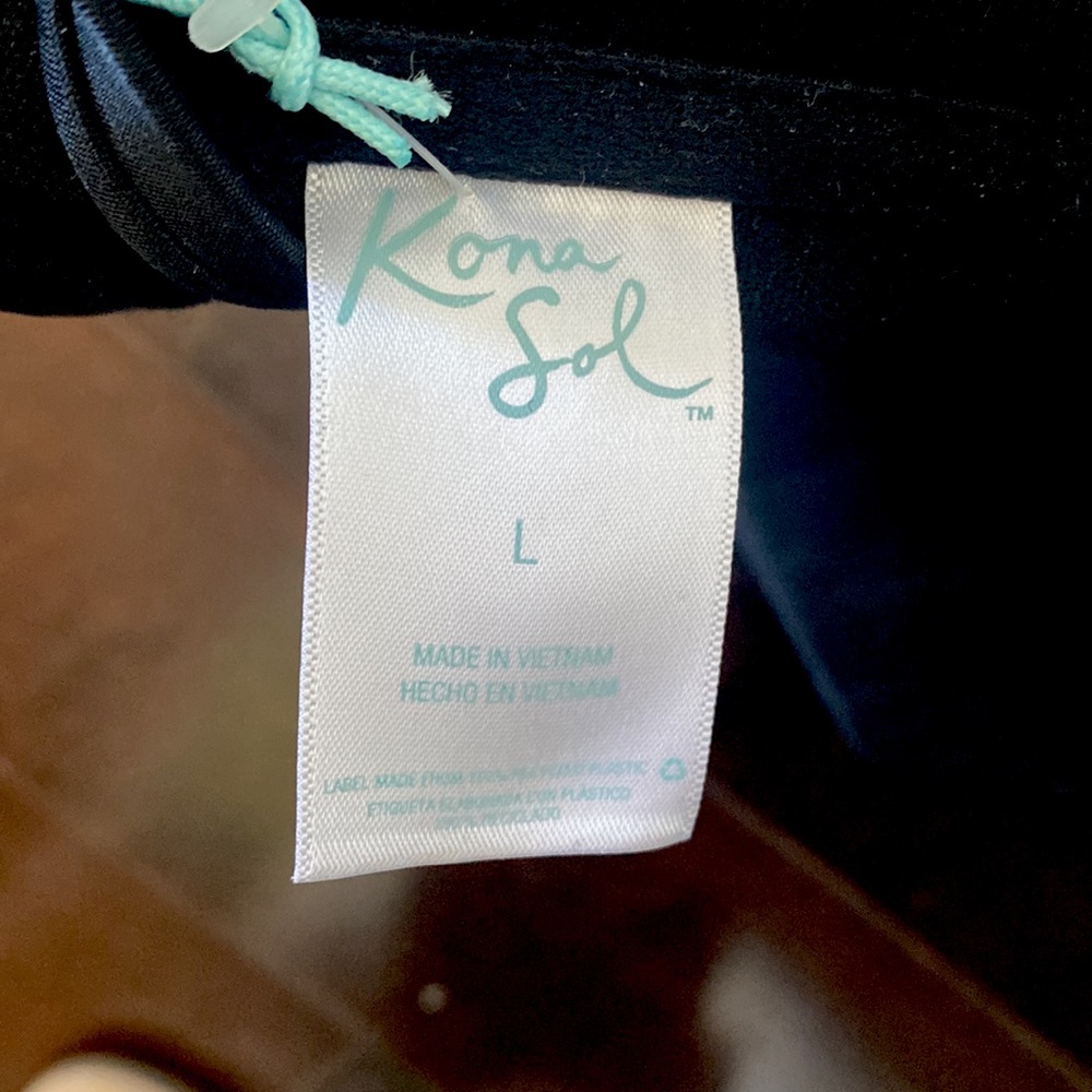 One piece bathing suit NWT (1) - Picture 4 of 4
